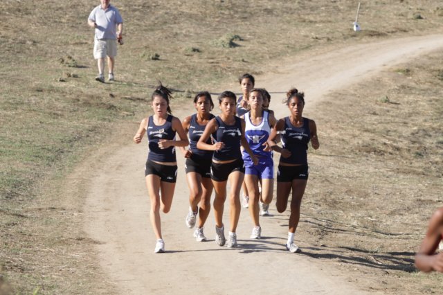 na10_crosscountry_action_025.jpg