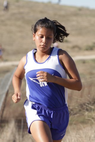 na10_crosscountry_action_128.jpg