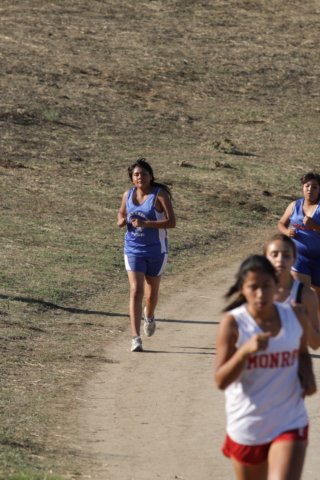 na10_crosscountry_action_230.jpg