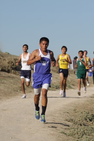 na10_crosscountry_action_323.jpg