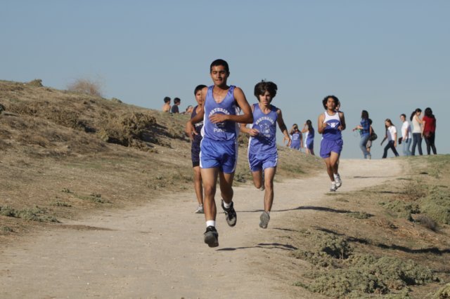 na10_crosscountry_action_370.jpg