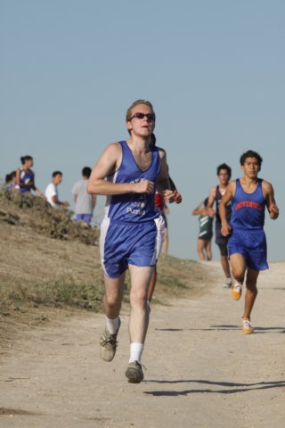 na10_crosscountry_action_559.jpg