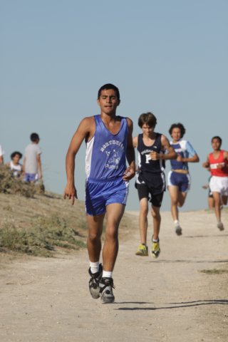 na10_crosscountry_action_568.jpg