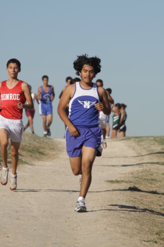 na10_crosscountry_action_580.jpg