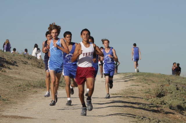 na10_crosscountry_action_585.jpg