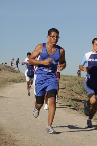 na10_crosscountry_action_592.jpg