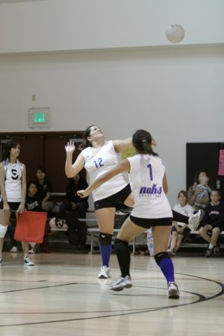 na10_girlsjvvolleyball_action_028.jpg