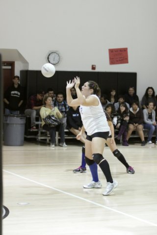 na10_girlsjvvolleyball_action_063.jpg