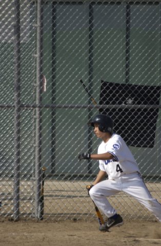 na09_baseball_160.jpg