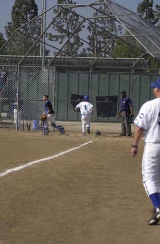na09_baseball_165.jpg