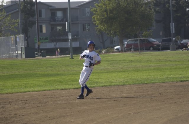 na09_baseball_185.jpg