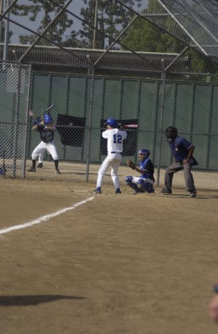 na09_baseball_195.jpg