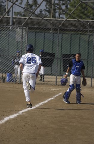 na09_baseball_251.jpg