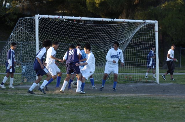 na_boysjvsoccer_09_076.jpg