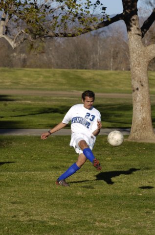 na_boysvarsitysoccer_09_037.jpg