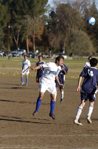na_boysvarsitysoccer_09_058.jpg