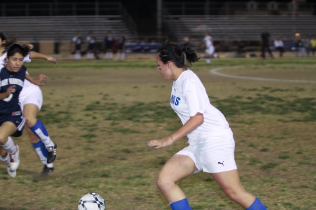nahs_g_var_soccer142.jpg