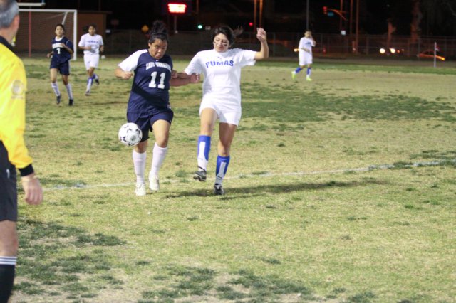 nahs_g_var_soccer303.jpg