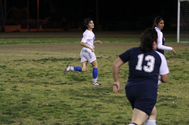 nahs_g_var_soccer409.jpg