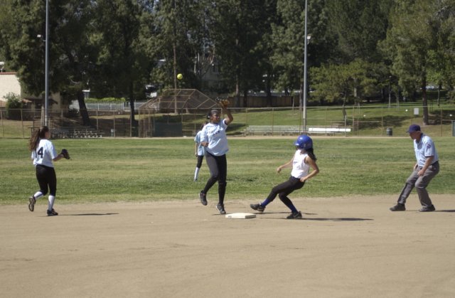 northridge_academy_softball_566_action.jpg