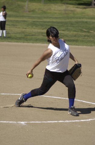 northridge_academy_softball_697_action.jpg