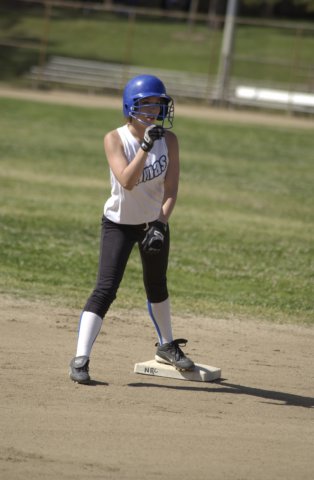 northridge_academy_softball_865_action.jpg