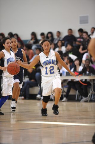 na09_jv_girls_basketball_078.jpg