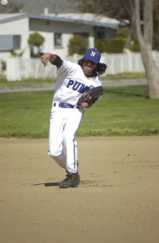 nahs_boys_baseball_006.jpg